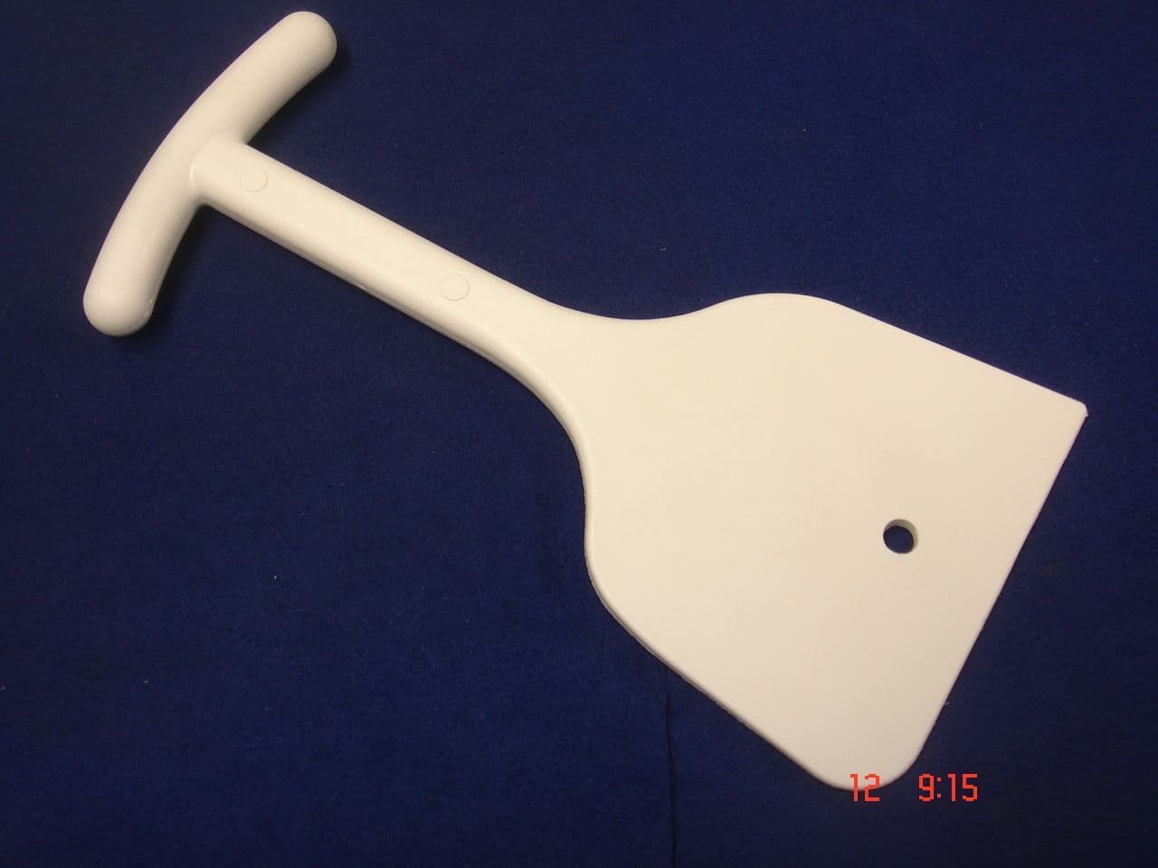 Carpet & Stairs Plastic Bolster T Handle 90mm 3 1/2" Wide Lightweight White