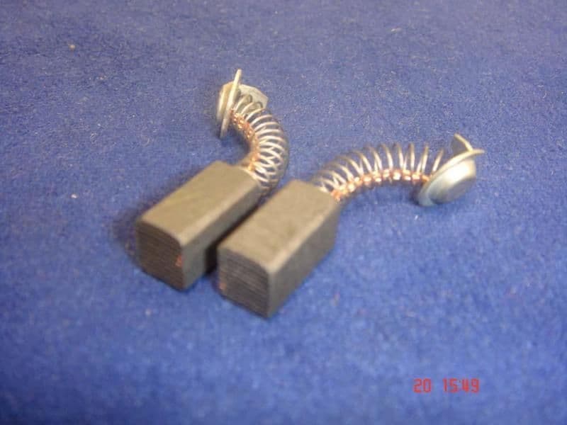 Hitachi Carbon Brushes W 4YF