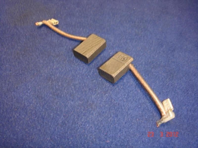 Makita Carbon Brushes UH6310A