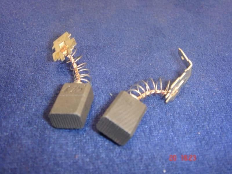 Makita Carbon Brushes x